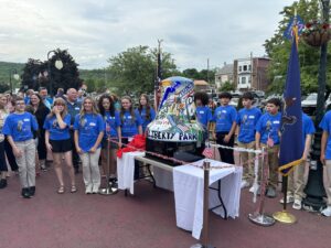 A picture of students from the Tamaqua Area Middle School Art Club standing with their America250PA Liberty Bell in Tamaqua.