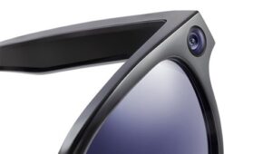 A picture of the new Ray Ban Meta AI glasses.