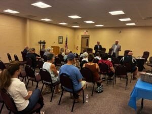 Sen. Argall and Rep. Jamie Barton speaking to constituents.