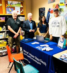 A picture of Sen. Argall and Rep. Tim Twardzik at their recent Unclaimed Property Event in Minersville.