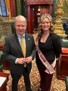 A picture of Sen. Argall with Jovi Ramsey.