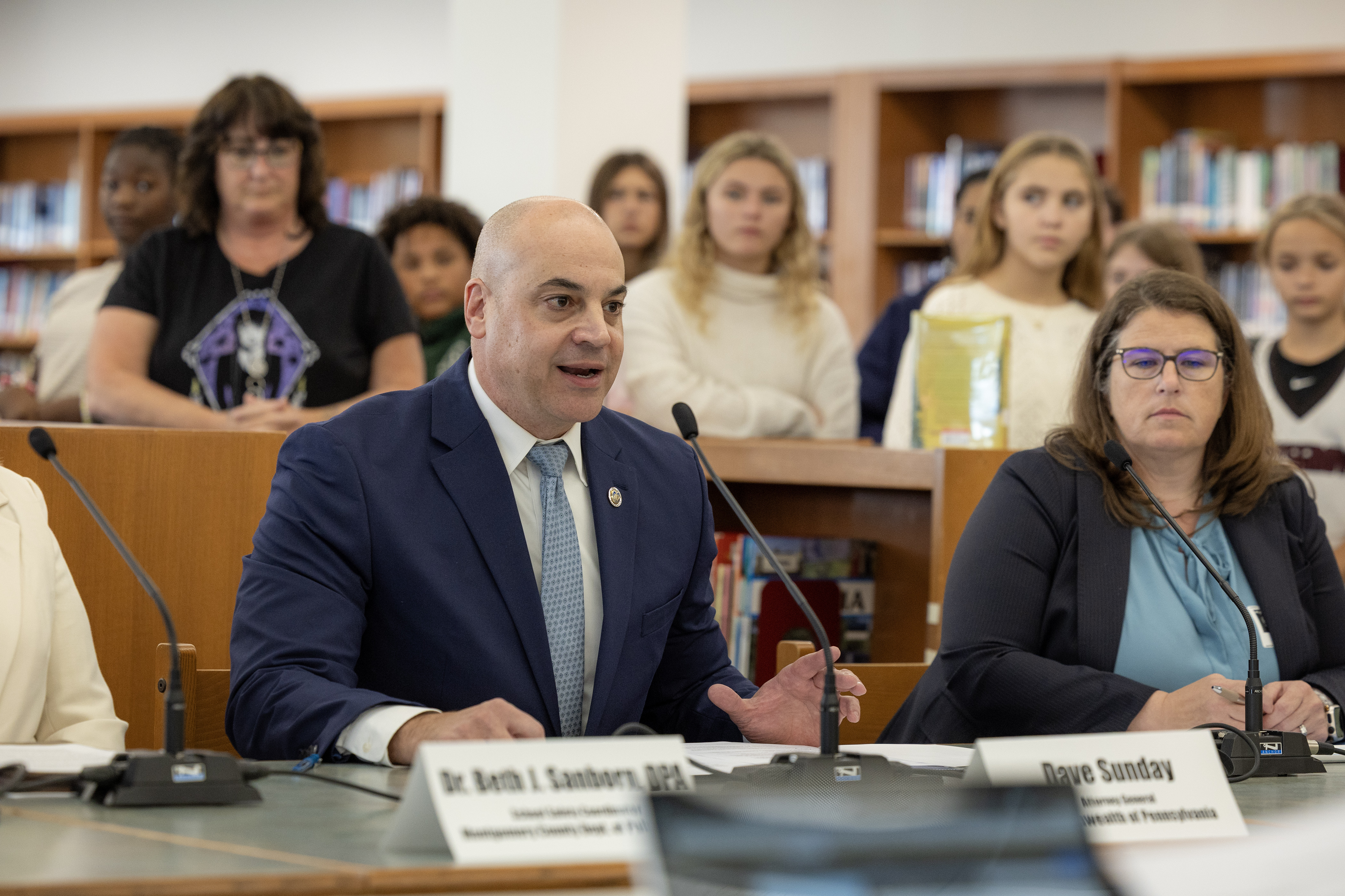Sen. Argall chairing a recent Senate Majority Policy Hearing.